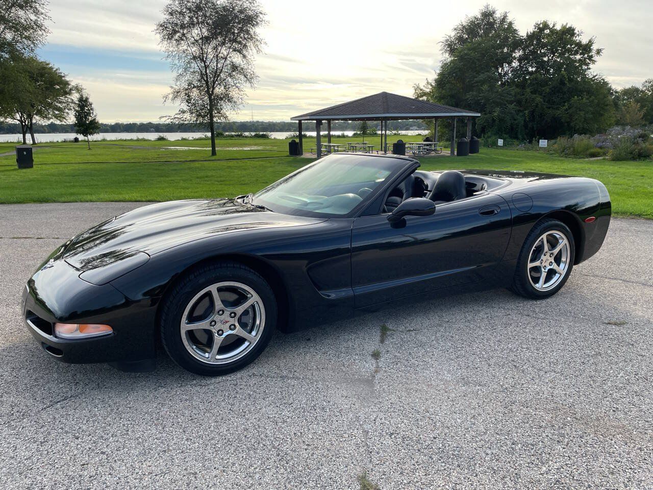 Used 2003 Chevrolet Corvette Convertible w/ Preferred Equipment Group1 RWD image 84