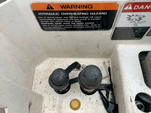 Used 2017 Ford F550 4x4 Regular Cab Super Duty image 33