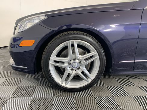 Used 2011 Mercedes-Benz E 350 Cabriolet image 11