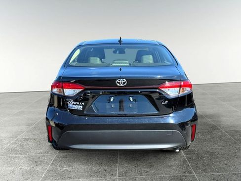 Certified 2023 Toyota Corolla LE FWD image 5