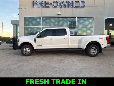 Used 2020 Ford F350 Lariat w/ Lariat Ultimate Package image 1