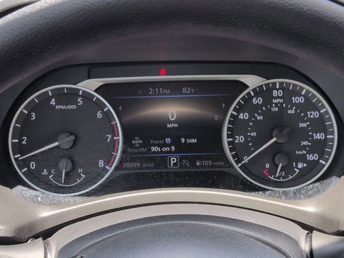 Used 2024 Nissan Sentra SV FWD image 25