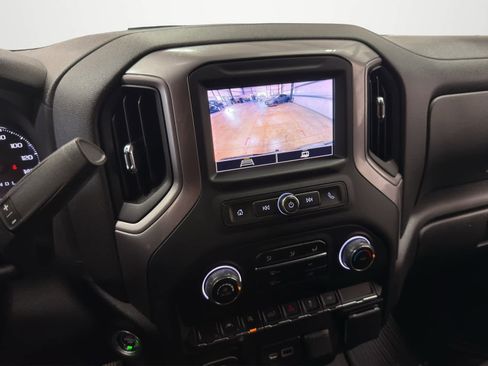 Used 2022 Chevrolet Silverado 1500 Custom image 20