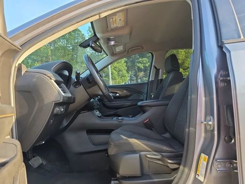 Used 2018 GMC Terrain SLE FWD image 14