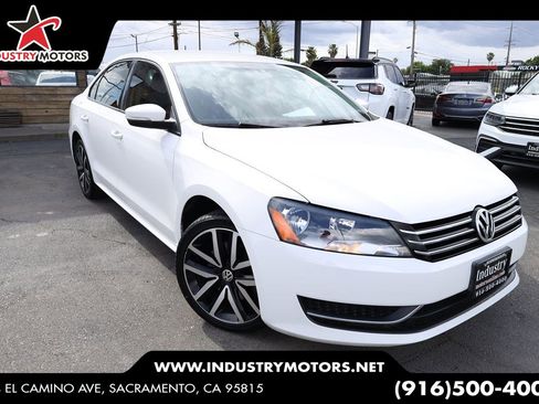 Used 2014 Volkswagen Passat 1.8T S FWD image 1