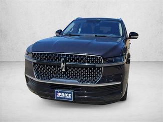 Used 2025 Lincoln Navigator Reserve AWD/4WD video 3