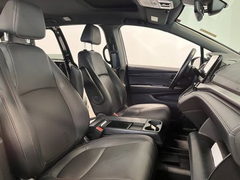 Used 2023 Honda Odyssey Sport image 10