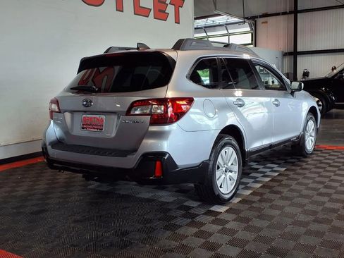 Used 2018 Subaru Outback 2.5i Premium AWD/4WD image 9