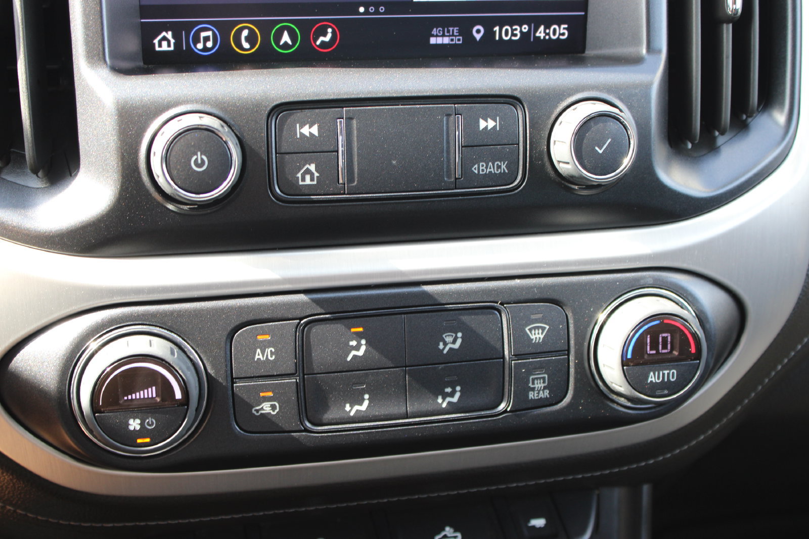 Used 2022 GMC Canyon Elevation w/ Elevation Premium Package AWD/4WD image 18