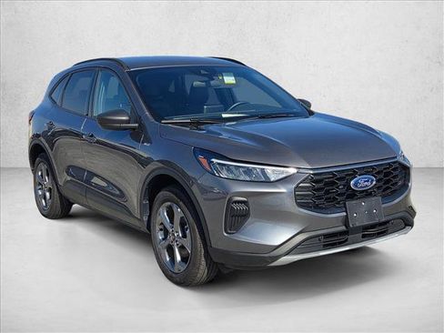 Used 2025 Ford Escape ST-Line AWD/4WD image 3