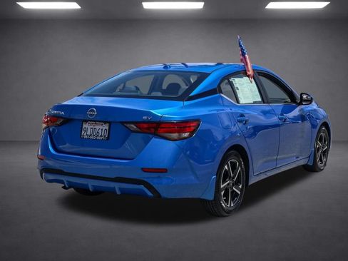 Used 2024 Nissan Sentra SV FWD image 4