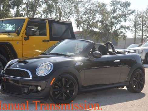 Used 2015 MINI Cooper Roadster S FWD image 1