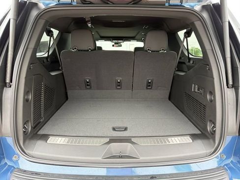 New 2026 GMC Yukon XL Denali w/ Sun & Power Step Package AWD/4WD image 24