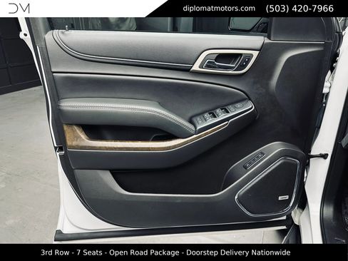 Used 2018 GMC Yukon Denali w/ Open Road Package AWD/4WD image 29