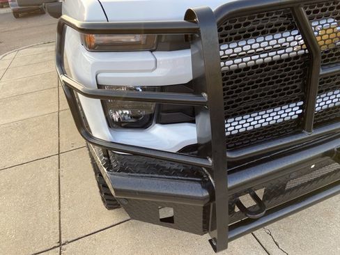 Used 2025 Chevrolet Silverado 2500 Custom AWD/4WD image 67