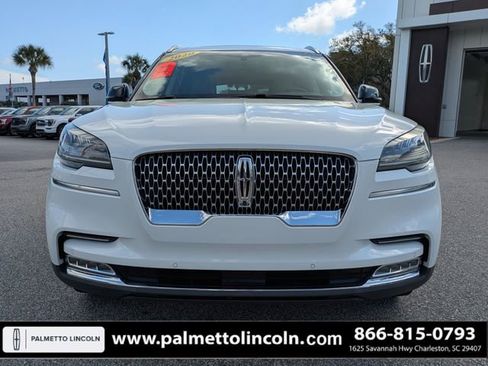 Used 2020 Lincoln Aviator Reserve w/ Equipment Group 201A image 7