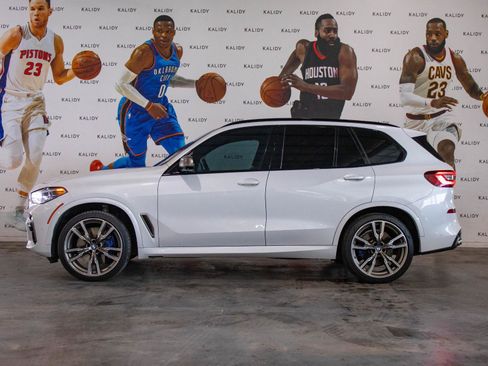 Used 2020 BMW X5 M50i w/ Premium Package AWD/4WD image 18