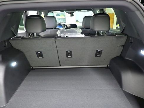 New 2026 Chevrolet Equinox LT w/ Convenience Package II image 13