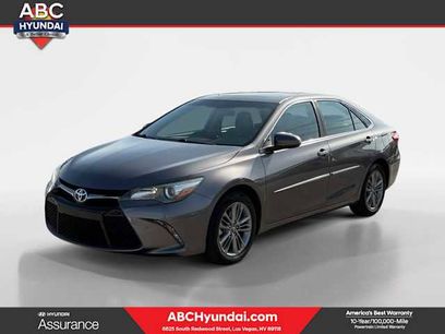 Used 2017 Toyota Camry SE w/ Moonroof Package