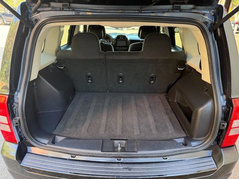 Used 2015 Jeep Patriot Sport w/ Power Value Group image 14