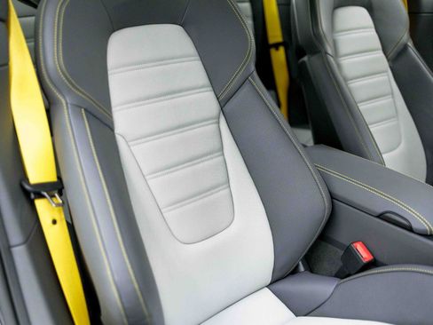 Used 2022 Porsche 911 Turbo S image 77