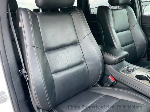 Used 2015 Jeep Grand Cherokee Limited AWD/4WD image 17