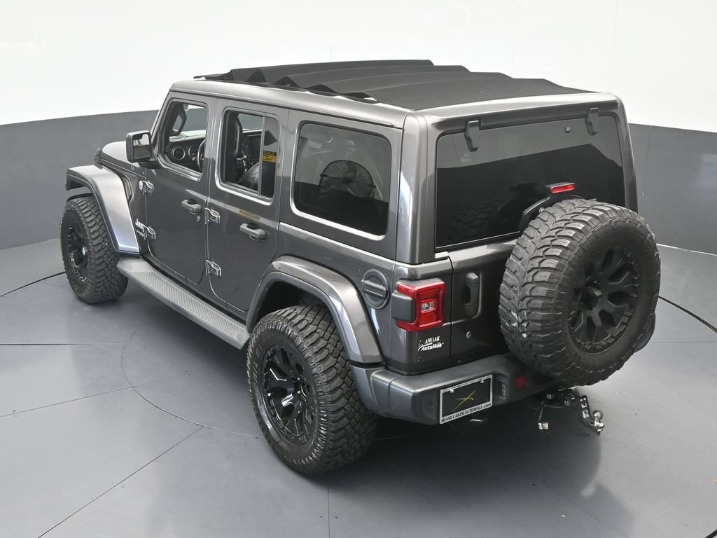 Used 2018 Jeep Wrangler Unlimited Sahara AWD/4WD image 47
