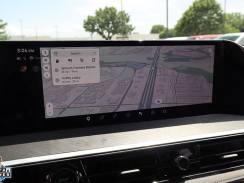 Used 2025 INFINITI QX80 Sensory AWD/4WD image 23