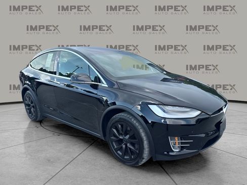 Used 2020 Tesla Model X Long Range AWD/4WD image 4