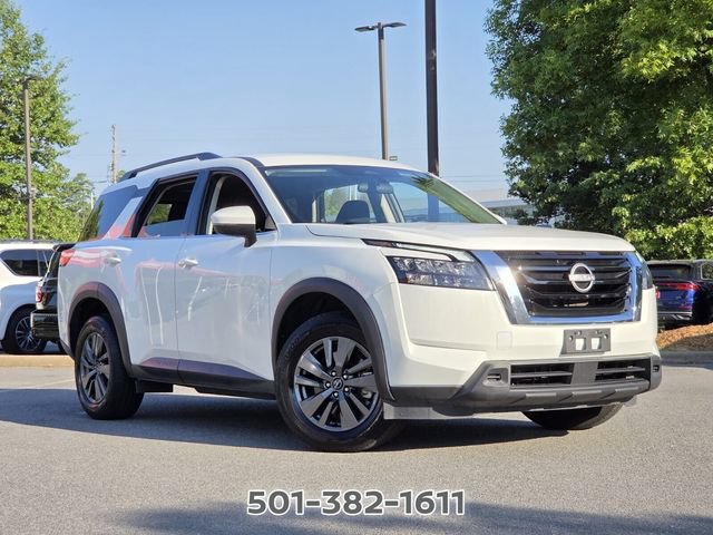 Used 2025 Nissan Pathfinder SV FWD image 22