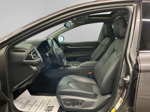 Certified 2021 Toyota Camry XSE w/ Navigation Upgrade Package FWD image 9