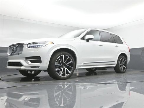 Used 2023 Volvo XC90 B6 Plus w/ Protection Package Premier image 39