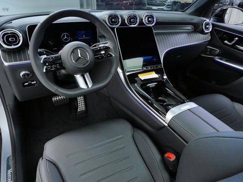 New 2026 Mercedes-Benz GLC 300 4MATIC image 3