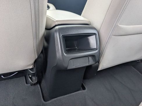 Used 2024 Honda HR-V LX image 29