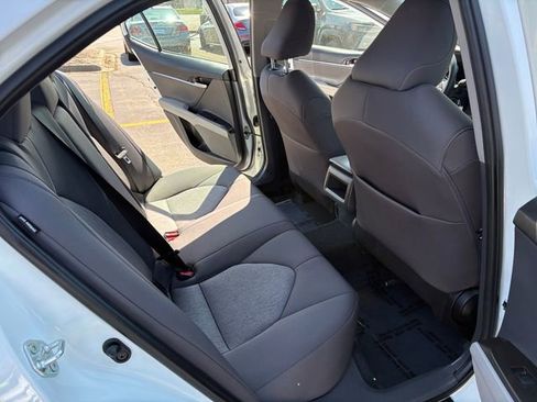 Used 2023 Toyota Camry LE image 17