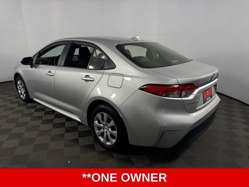 Used 2025 Toyota Corolla LE image 6