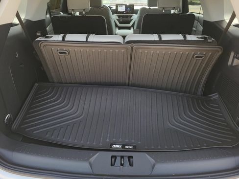 Used 2026 Ford Explorer Active w/ Active Comfort Package RWD image 14