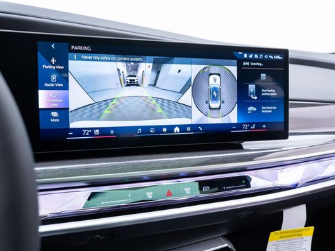 New 2026 BMW 760i xDrive w/ Executive Package image 27