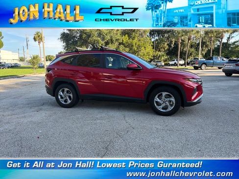 Used 2023 Hyundai Tucson SEL FWD image 11