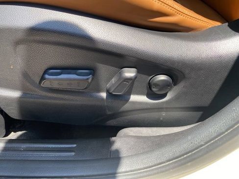 Used 2015 Kia Soul ! w/ Sun & Sound Package FWD image 29