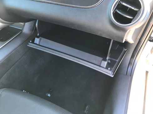 Used 2015 Chevrolet Camaro LT image 30