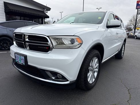 Used 2020 Dodge Durango SXT image 13