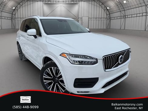 Used 2022 Volvo XC90 T6 Momentum w/ Advanced Package image 1