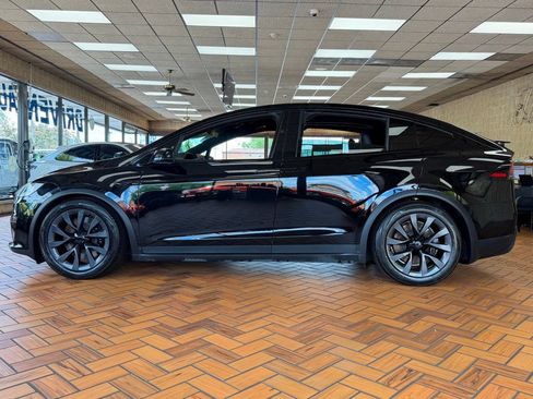 Used 2023 Tesla Model X AWD/4WD image 15