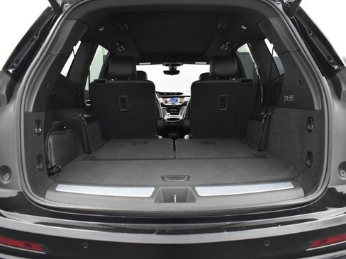 Used 2023 Cadillac XT6 Sport w/ Technology Package image 30