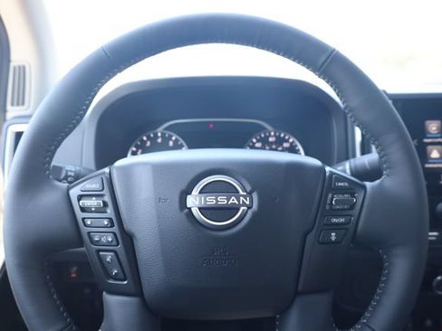 Used 2026 Nissan Frontier SV w/ All-Weather Content Package RWD image 17
