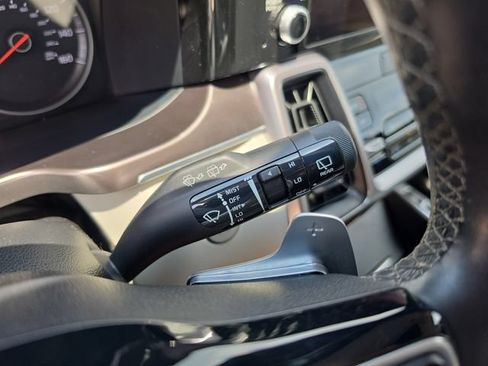 Used 2022 Kia Sorento S FWD image 22