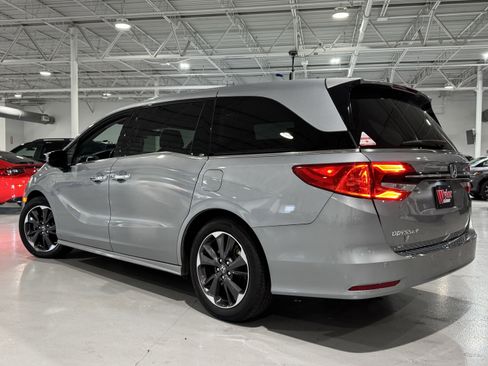 Used 2023 Honda Odyssey Elite image 17