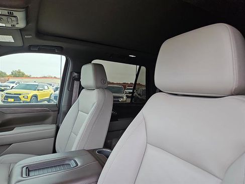 Used 2023 Chevrolet Tahoe LT image 11