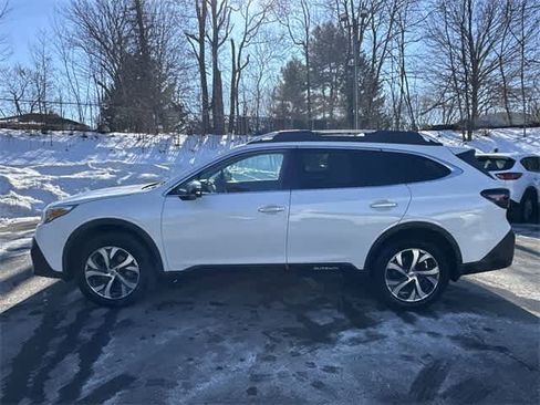 Used 2020 Subaru Outback Touring XT image 2
